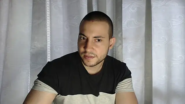 Armando 2002 online show from October 15, 2025, 4:59 pm