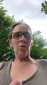 Dettybitch40 online show from June 16, 2026, 12:27 pm