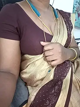 Tamil-hotwife online show from June 12, 2026, 9:01 pm