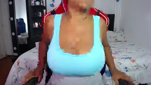BellaKarla online show from June 20, 2026, 10:59 pm