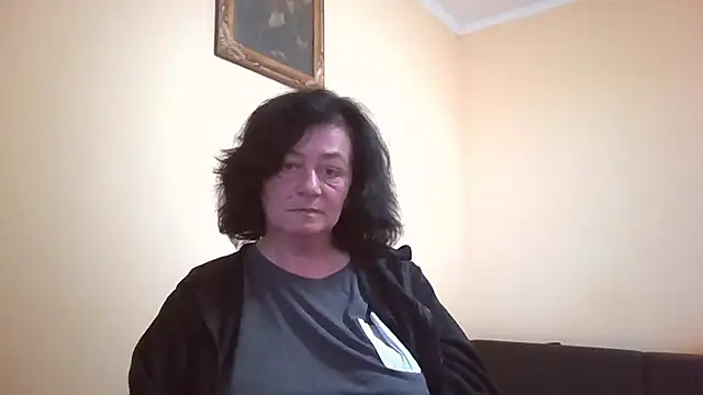 GypsiQueen2 online show from April 20, 2026, 4:30 pm