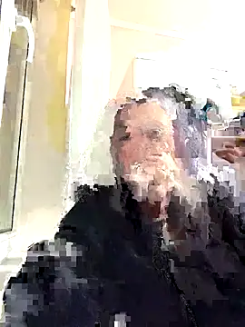 GypsiQueen2 online show from February 28, 2026, 8:41 pm