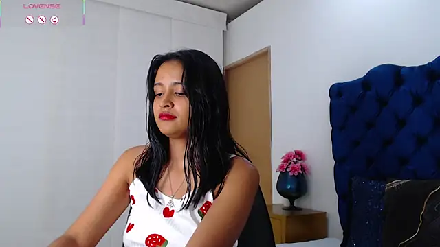 Lili666  online show from July 8, 2026, 3:19 am