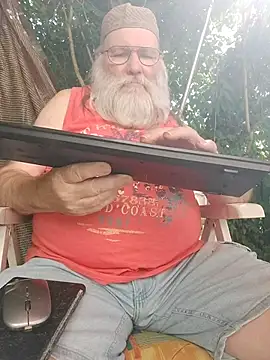 SexySantaC online show from May 27, 2026, 2:13 pm
