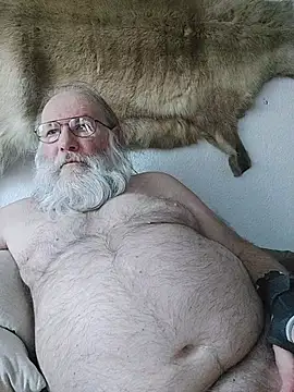 SexySantaC online show from May 23, 2026, 4:55 am