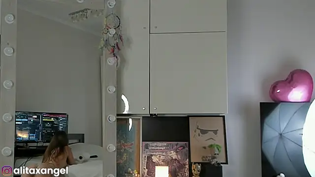 AlitaXAngelic online show from July 11, 2026, 10:48 am