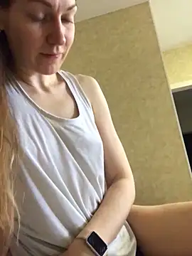  Sweet Love  online show from June 29, 2026, 1:33 pm