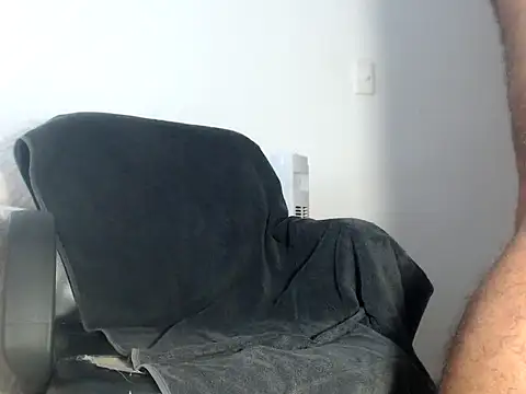 Snapshot of bigpleasure_ chatting on January 11, 2025, 1:32 pm bigpleasure online show from January 11, 2025, 1:32 pm