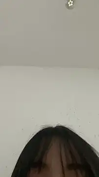 Asia-Lynn online show from April 22, 2026, 10:22 am