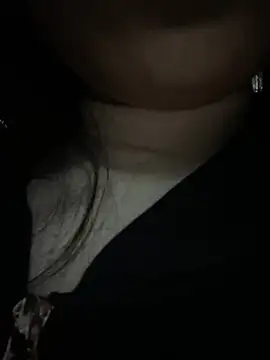 Asia-Lynn online show from April 19, 2026, 6:10 pm