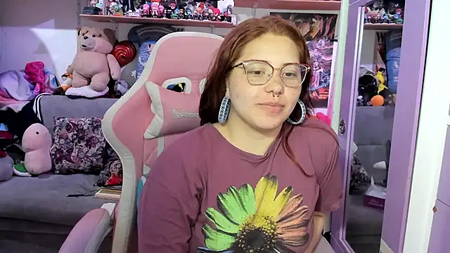 soficammy online show from June 11, 2026, 2:53 am