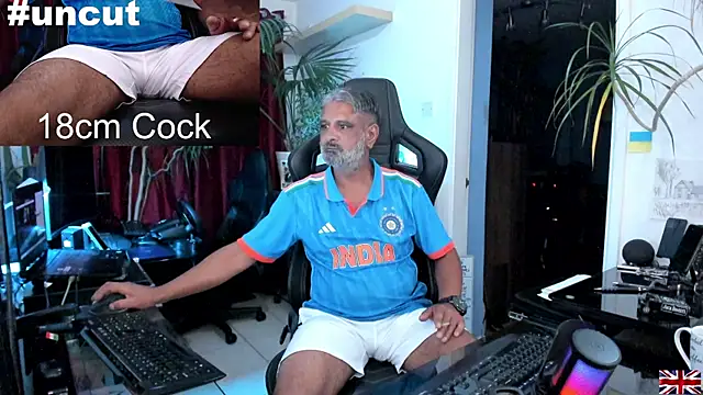 OnlineBossUK online show from March 19, 2025, 8:54 pm