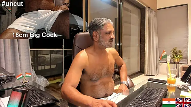 OnlineBossUK online show from February 26, 2025, 1:36 am