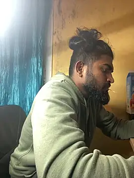 Snapshot of IviedWaster chatting on December 6, 2024, 3:24 am IviedWaster online show from December 6, 2024, 3:24 am