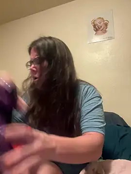 Snapshot of LacieStar chatting on December 12, 2024, 12:33 pm LacieStar online show from December 12, 2024, 12:33 pm