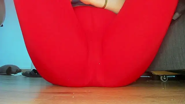Snapshot of Squirtlady38 chatting on June 13, 2026, 6:17 pm Squirtlady38 online show from June 13, 2026, 6:17 pm
