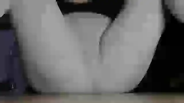 Snapshot of Squirtlady38 chatting on December 14, 2025, 2:18 am Squirtlady38 online show from December 14, 2025, 2:18 am