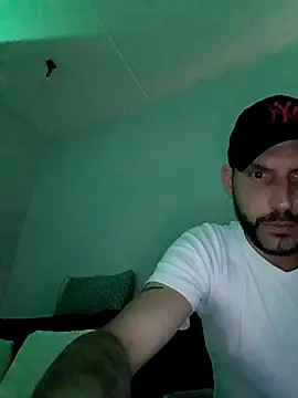 Befkoning37 online show from November 2, 2025, 6:24 pm