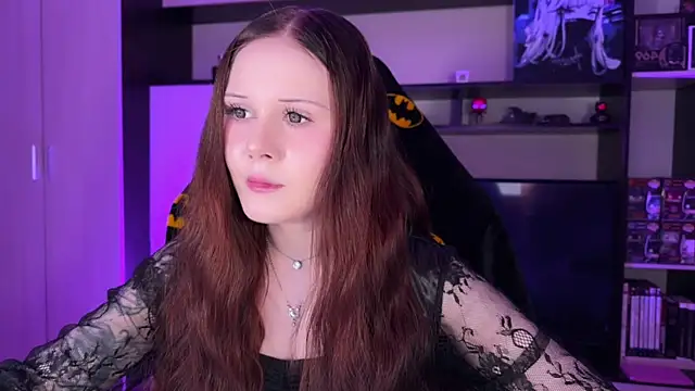 jasminevine online show from February 12, 2026, 6:57 am