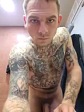 Snapshot of DADDY_KANE8--- chatting on February 10, 2025, 9:15 pm DADDY KANE8--- online show from February 10, 2025, 9:15 pm