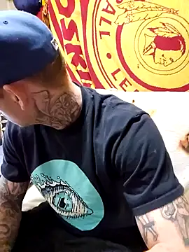 Snapshot of DADDY_KANE8--- chatting on February 11, 2025, 12:17 am DADDY KANE8--- online show from February 11, 2025, 12:17 am