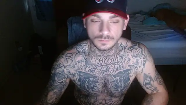 Snapshot of DADDY_KANE8--- chatting on November 11, 2025, 10:26 pm DADDY KANE8--- online show from November 11, 2025, 10:26 pm