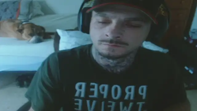 Snapshot of DADDY_KANE8--- chatting on June 17, 2026, 8:08 pm DADDY KANE8--- online show from June 17, 2026, 8:08 pm