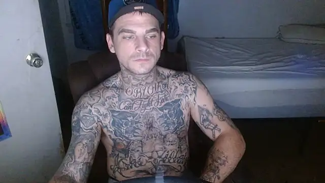 Snapshot of DADDY_KANE8--- chatting on November 22, 2025, 12:43 am DADDY KANE8--- online show from November 22, 2025, 12:43 am