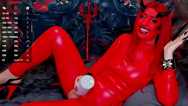 EvaDominatrix online show from October 12, 2025, 7:48 pm