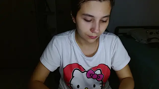 mia  lopez  online show from March 3, 2026, 3:35 am