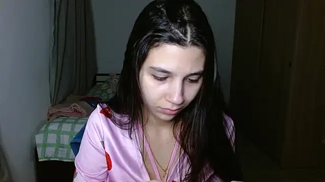 mia  lopez  online show from October 15, 2025, 11:57 pm