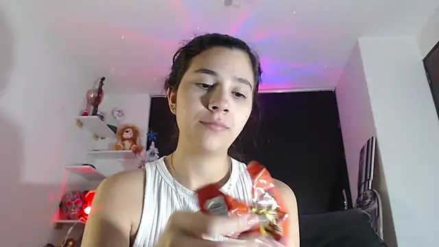 Snapshot of mia__lopez_ chatting on January 15, 2025, 5:19 am mia lopez online show from January 15, 2025, 5:19 am