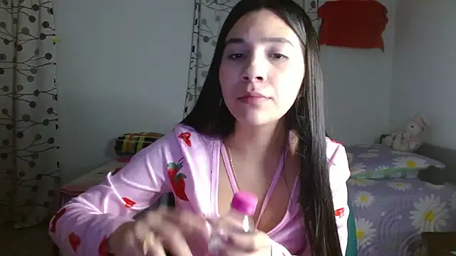 Snapshot of mia__lopez_ chatting on February 16, 2025, 4:42 am mia lopez online show from February 16, 2025, 4:42 am