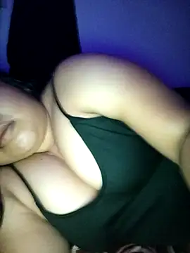 Snapshot of FerLu8 chatting on March 20, 2026, 5:19 am FerLu8 online show from March 20, 2026, 5:19 am