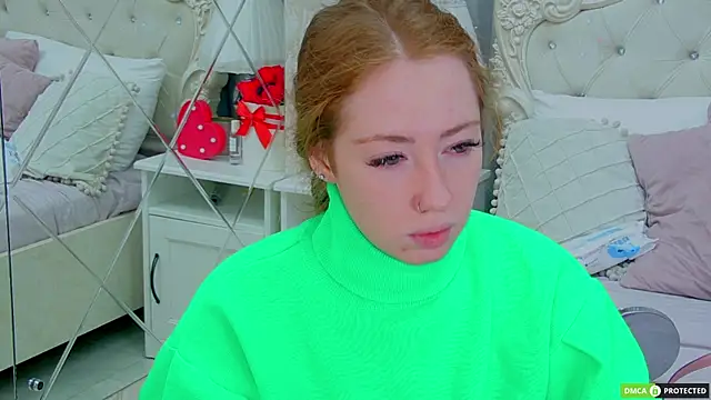 Snapshot of TinaBrook chatting on December 5, 2025, 3:16 am TinaBrook online show from December 5, 2025, 3:16 am