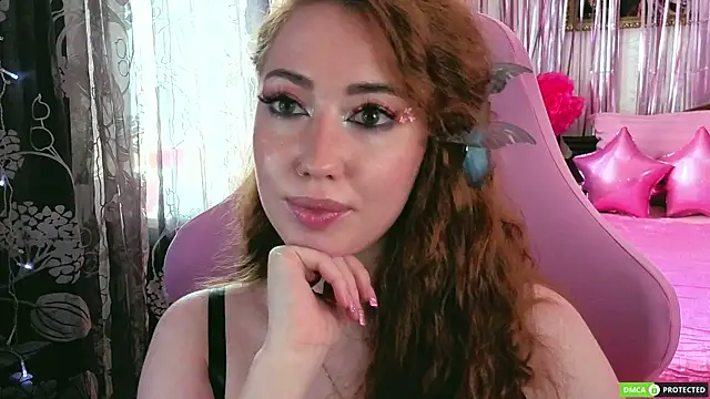 Snapshot of TinaBrook chatting on June 18, 2026, 9:14 am TinaBrook online show from June 18, 2026, 9:14 am