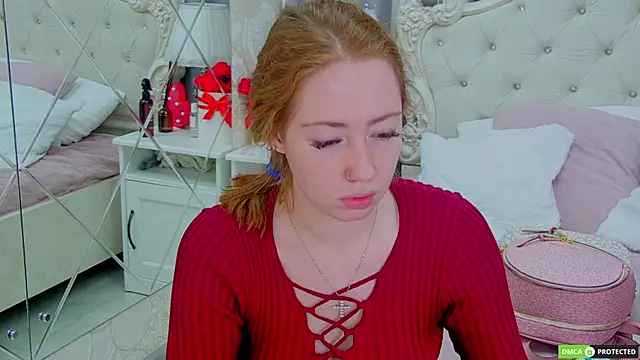 Snapshot of TinaBrook chatting on November 10, 2025, 3:44 am TinaBrook online show from November 10, 2025, 3:44 am