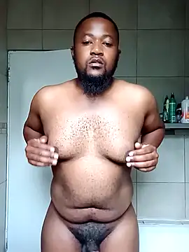 Snapshot of douksm chatting on December 23, 2024, 4:06 pm douksm online show from December 23, 2024, 4:06 pm