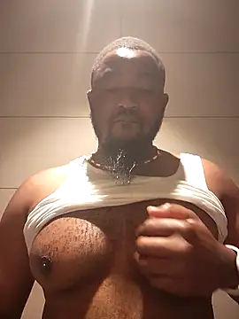 Snapshot of douksm chatting on October 8, 2025, 6:48 am douksm online show from October 8, 2025, 6:48 am