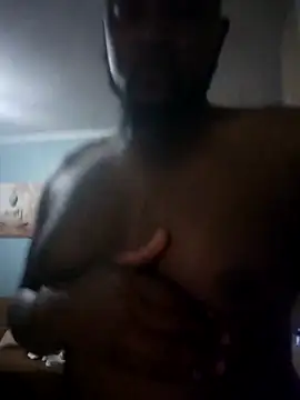 Snapshot of douksm chatting on February 17, 2025, 3:58 am douksm online show from February 17, 2025, 3:58 am