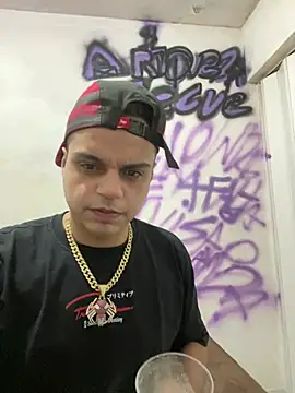 Magosupreme online show from March 14, 2026, 5:13 am