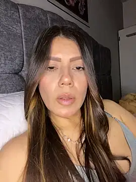 Snapshot of martina_contreras chatting on February 24, 2026, 4:46 am martina contreras online show from February 24, 2026, 4:46 am