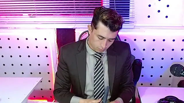 Darko0717 online show from October 30, 2025, 10:24 am