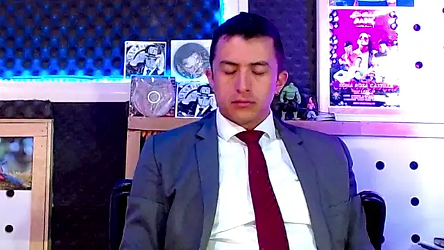 Darko0717 online show from March 2, 2025, 9:43 am