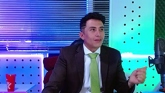 Snapshot of Darko0717 chatting on June 11, 2026, 11:18 am Darko0717 online show from June 11, 2026, 11:18 am