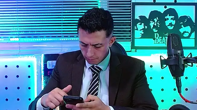 Snapshot of Darko0717 chatting on July 28, 2026, 11:28 am Darko0717 online show from July 28, 2026, 11:28 am