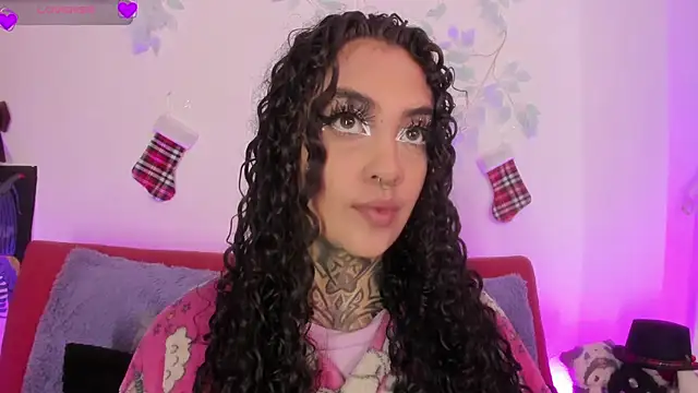 Snapshot of Cata_green chatting on December 1, 2025, 7:59 pm Cata green online show from December 1, 2025, 7:59 pm