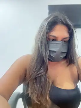 Snapshot of Black_Beauty997 chatting on March 15, 2025, 4:10 pm Black Beauty997 online show from March 15, 2025, 4:10 pm