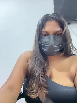 Snapshot of Black_Beauty997 chatting on March 9, 2025, 4:44 pm Black Beauty997 online show from March 9, 2025, 4:44 pm