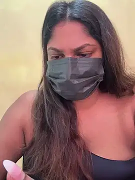 Snapshot of Black_Beauty997 chatting on March 21, 2025, 5:11 am Black Beauty997 online show from March 21, 2025, 5:11 am